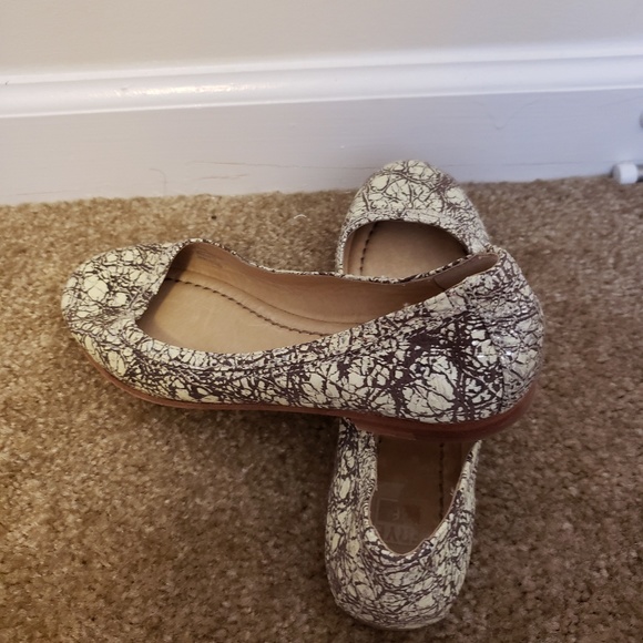 Frye Carson ballet flats size 6.5 - Picture 2 of 8
